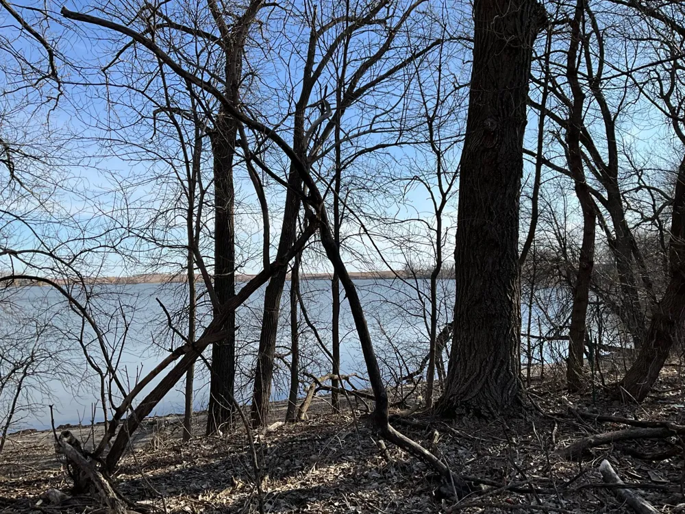 18 Cottonwood Lake Boulevard Windom, MN 56101