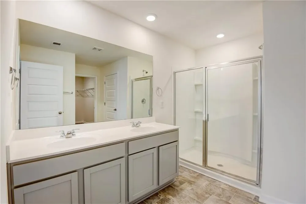 257 Bur Oak Bend #Cali Newnan, GA 30265