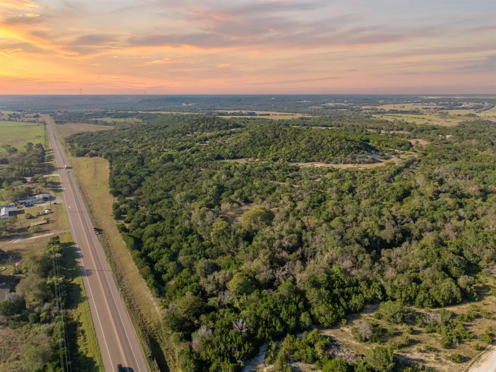 Tx-6 Clifton, TX 76634