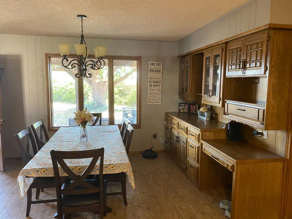 201 Henderson Amherst, TX 79312