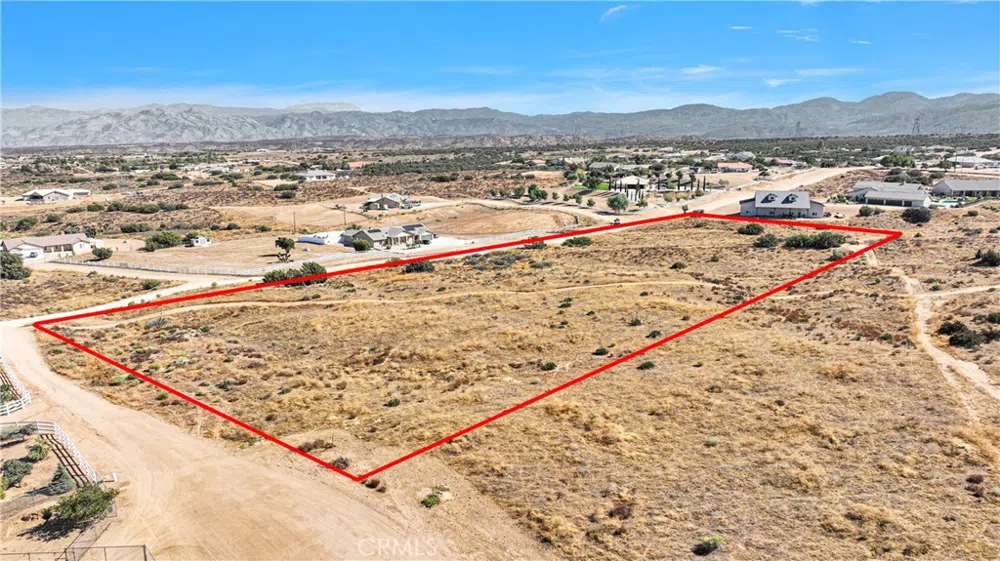 Meadowlark Avenue Oak Hills, CA 92344