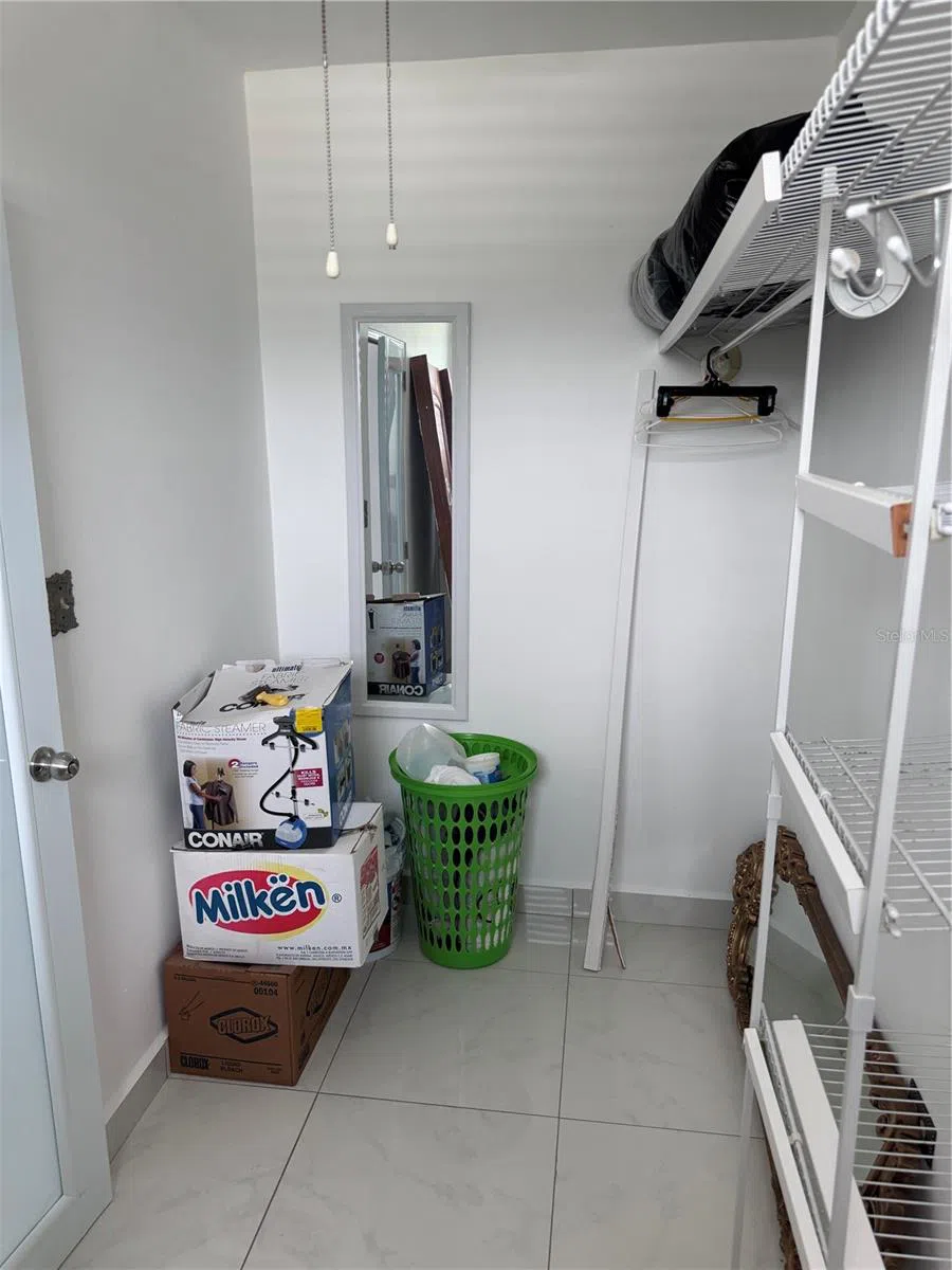 Camino Los Nieves LOS NIEVES 447 INT Isabela, PR 00662
