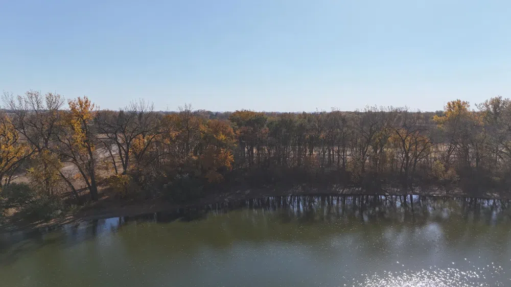 22 Cottonwood Lake Boulevard Windom, MN 56101