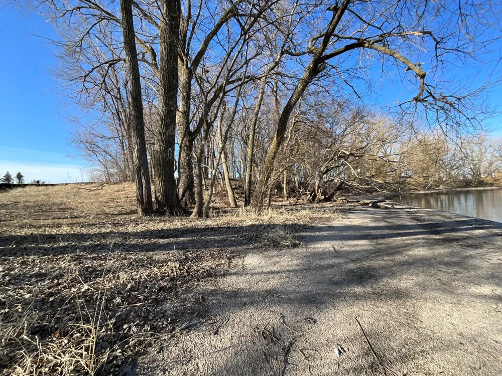 10 Cottonwood Lake Boulevard Windom, MN 56101
