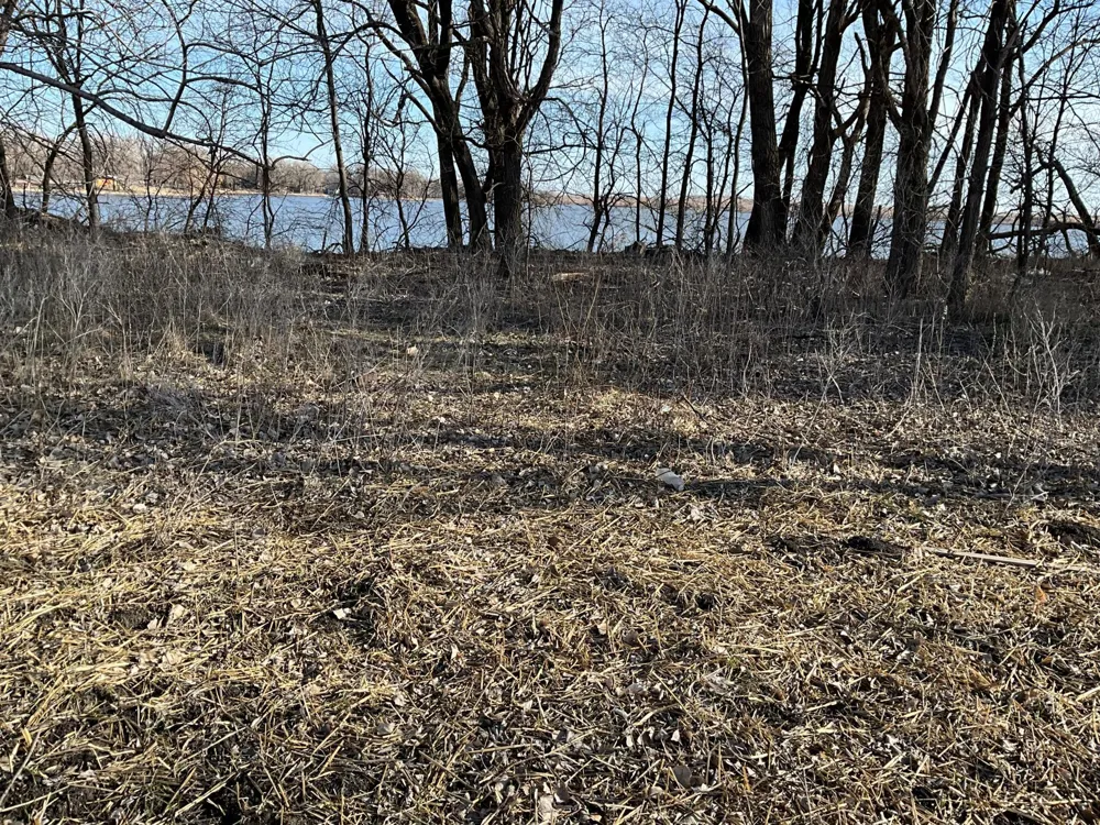 14 Cottonwood Lake Boulevard Windom, MN 56101