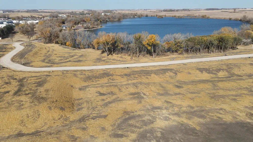 2 Cottonwood Lake Boulevard Windom, MN 56101