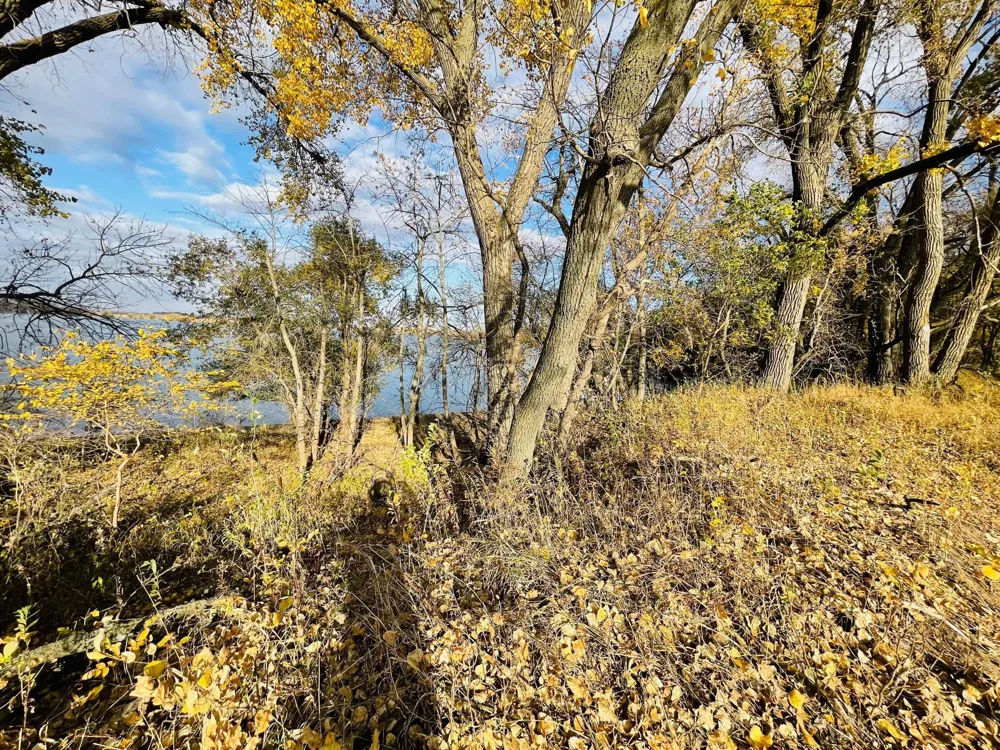2 Cottonwood Lake Boulevard Windom, MN 56101
