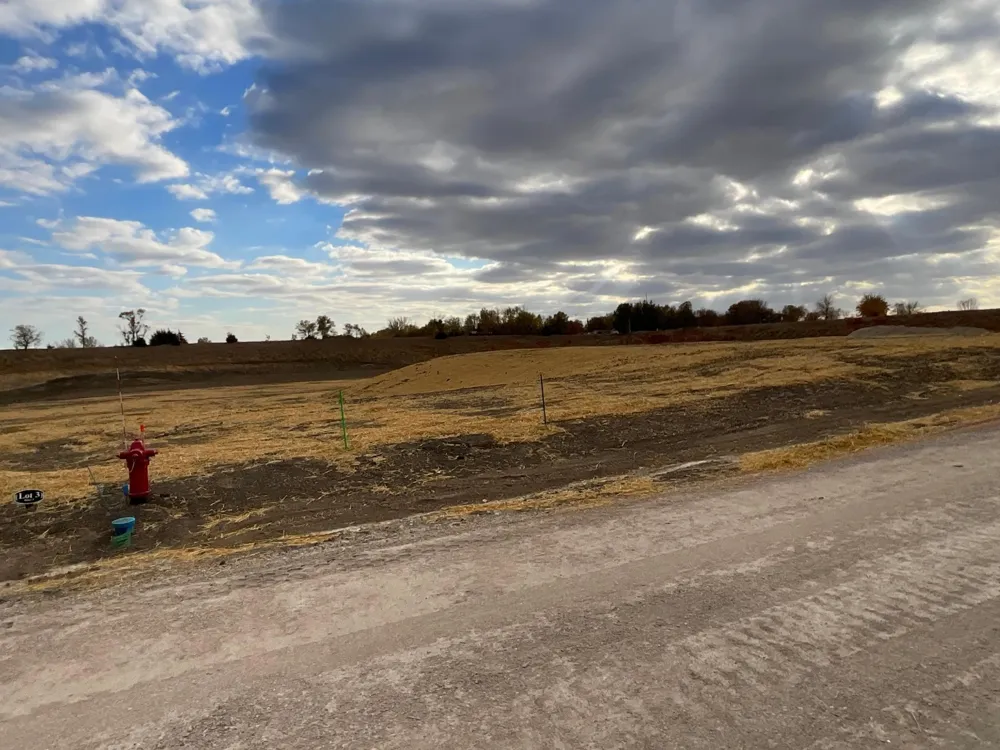 11 Cottonwood Lake Boulevard Windom, MN 56101