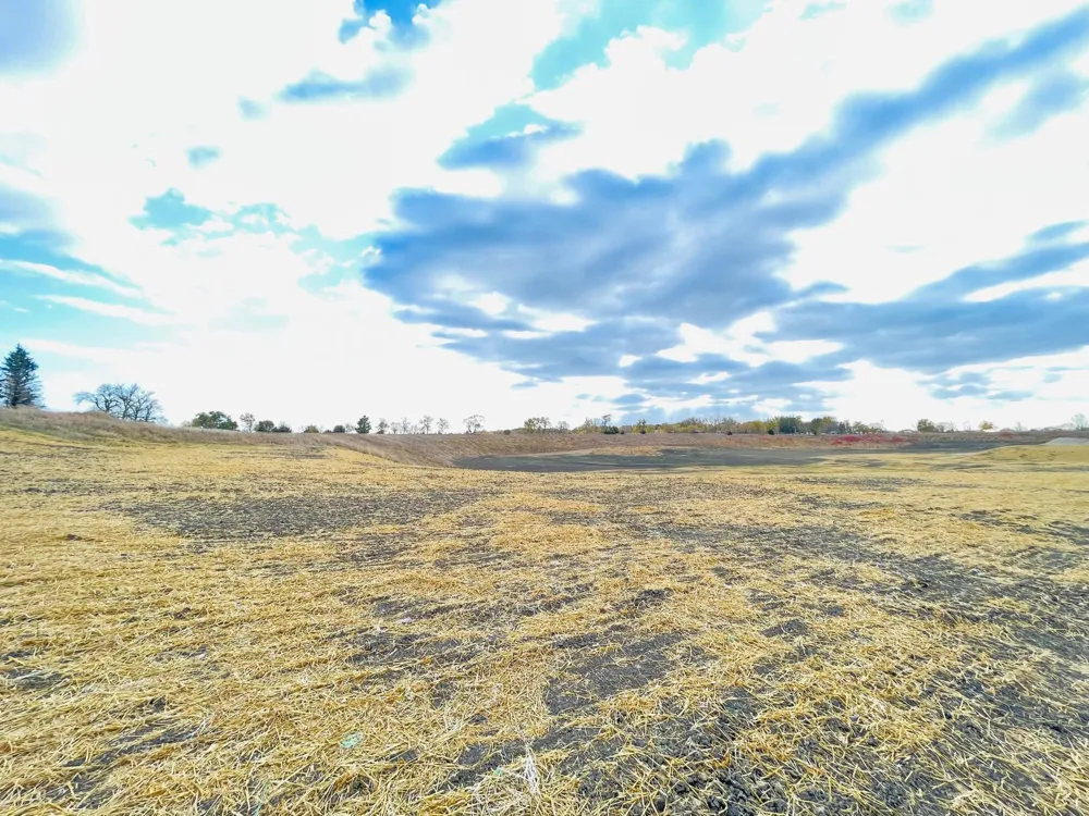 5 Cottonwood Lake Boulevard Windom, MN 56101