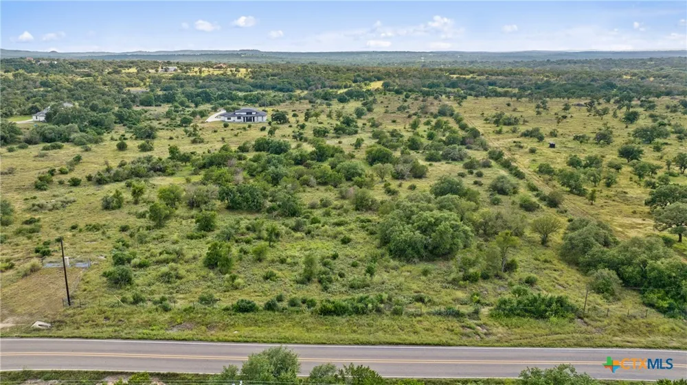 W Rr 962 Round Mountain, TX 78663