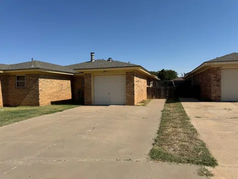 7515 Ave W