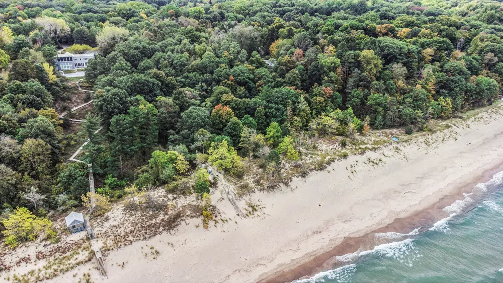 2 Dune Road Harbert, MI 49115
