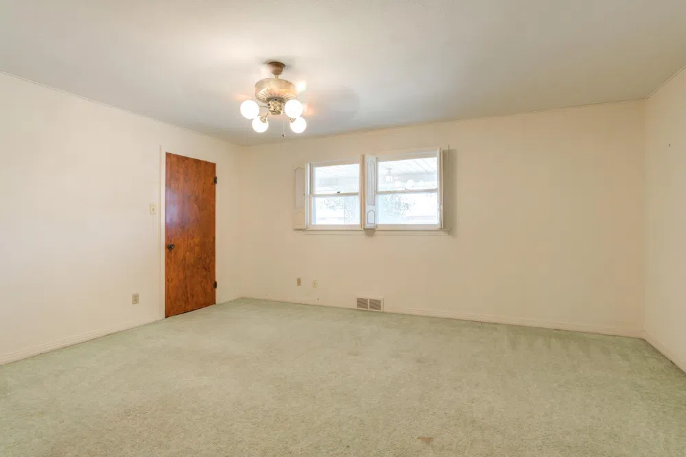 711 W 11th Street Post, TX 79356