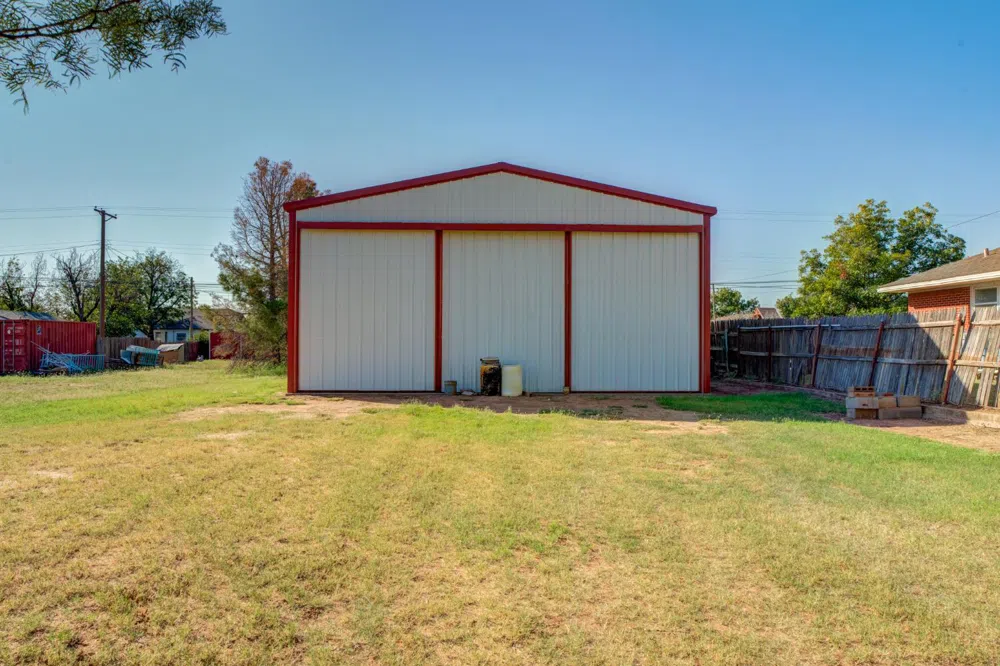 711 W 11th Street Post, TX 79356