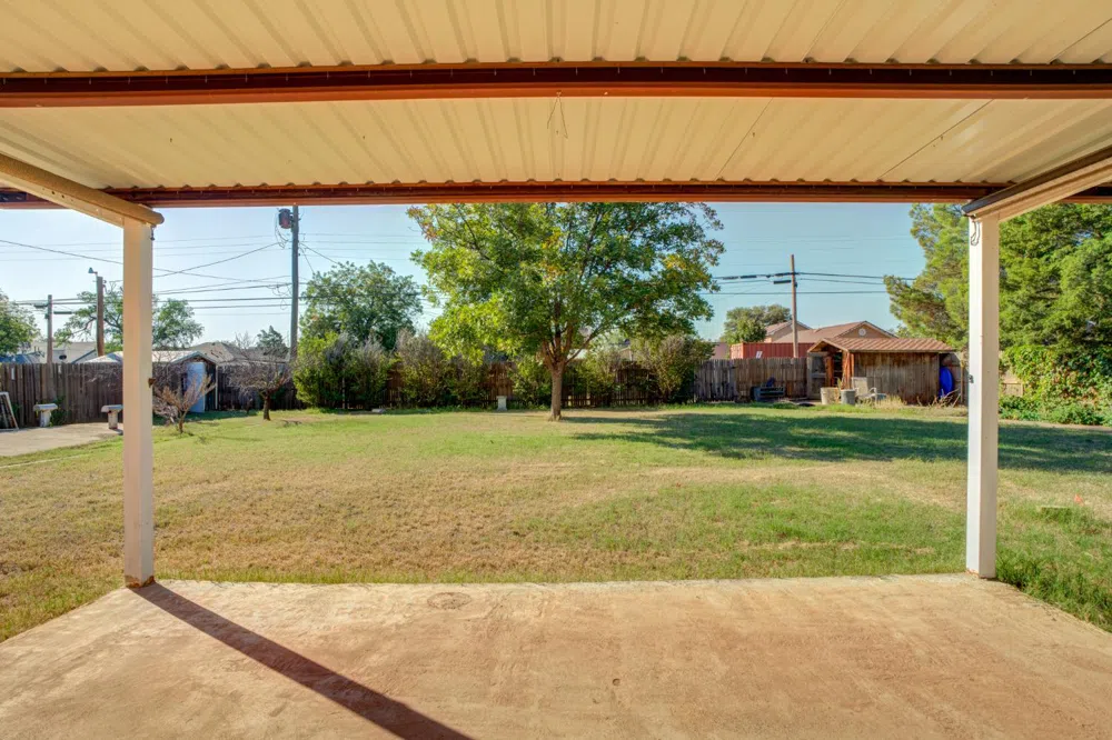 711 W 11th Street Post, TX 79356