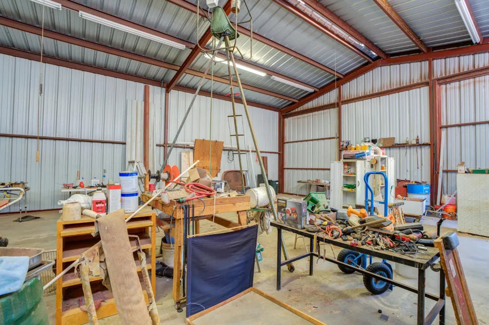 711 W 11th Street Post, TX 79356