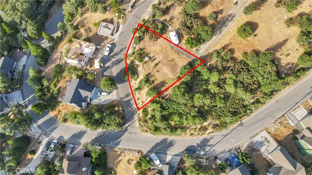 26867 Inyo Court Lake Arrowhead, CA 92352