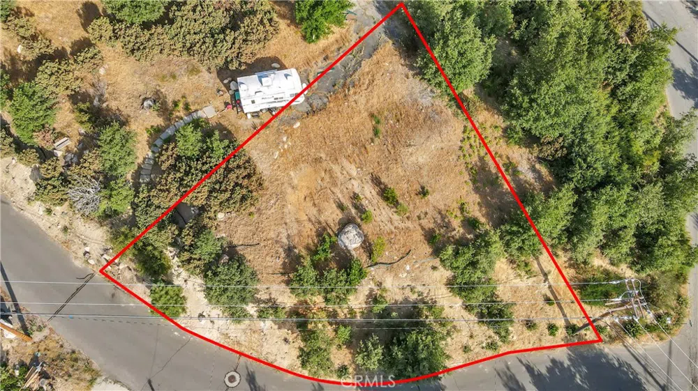 26867 Inyo Court Lake Arrowhead, CA 92352