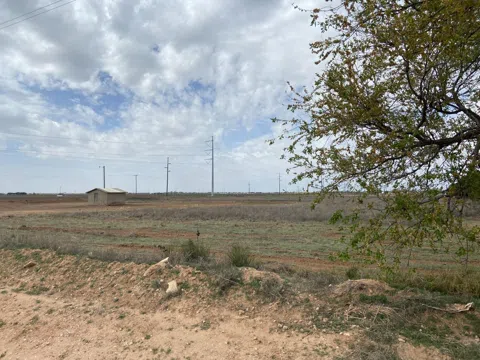 5407 N County Road 3100