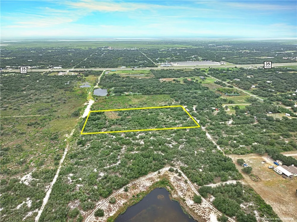 1102 Alcala Aransas Pass, TX 78336