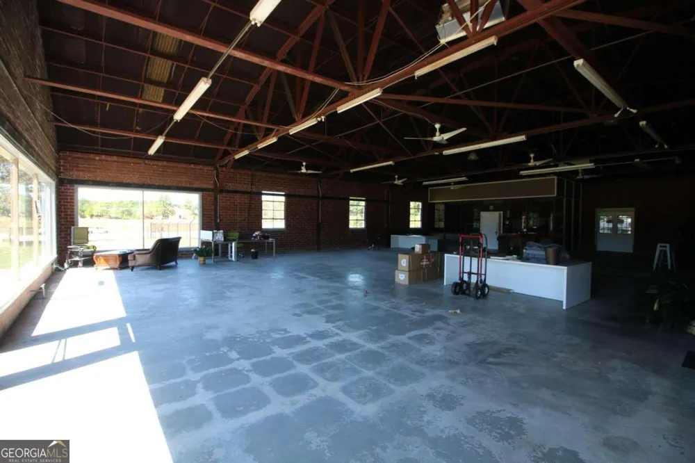 18 Highway 16 Newnan, GA 30263