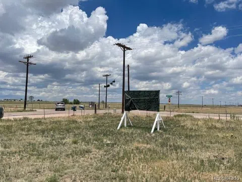 8425 Ellicott Highway