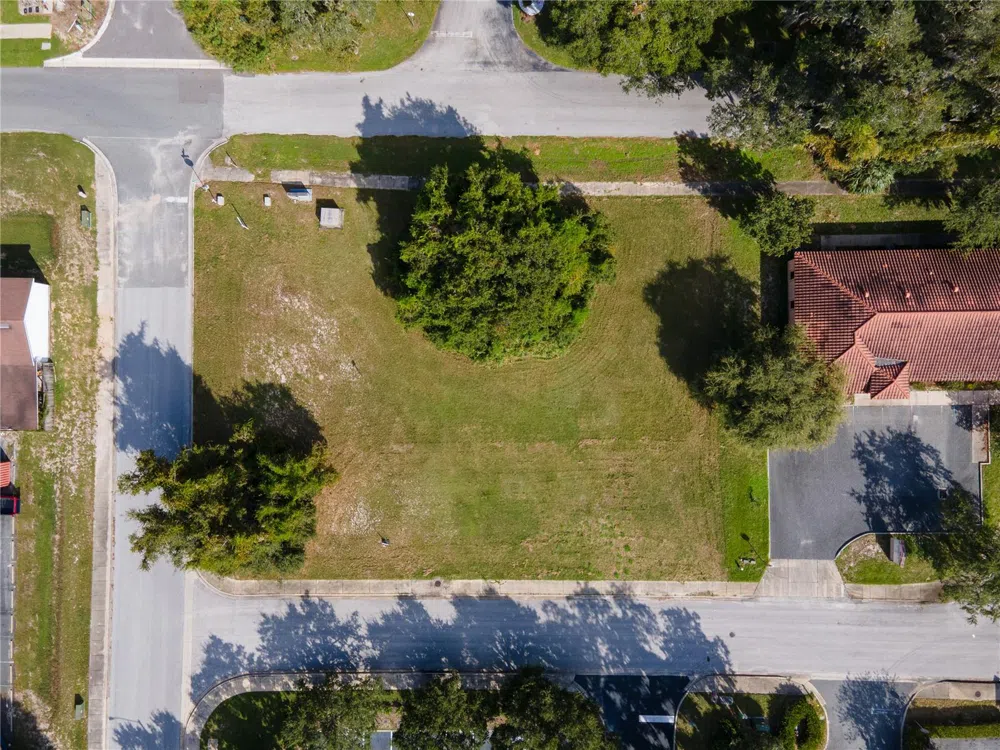 700 PHYSICIANS COURT Leesburg, FL 34748