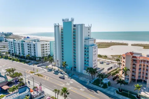 11000 GULF BOULEVARD #1002