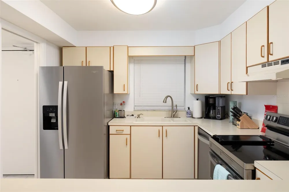 11000 GULF BOULEVARD #1002 Treasure Island, FL 33706