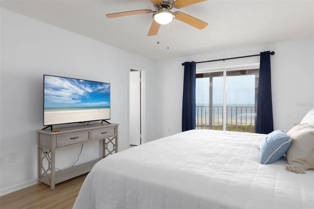 11000 GULF BOULEVARD #1002 Treasure Island, FL 33706