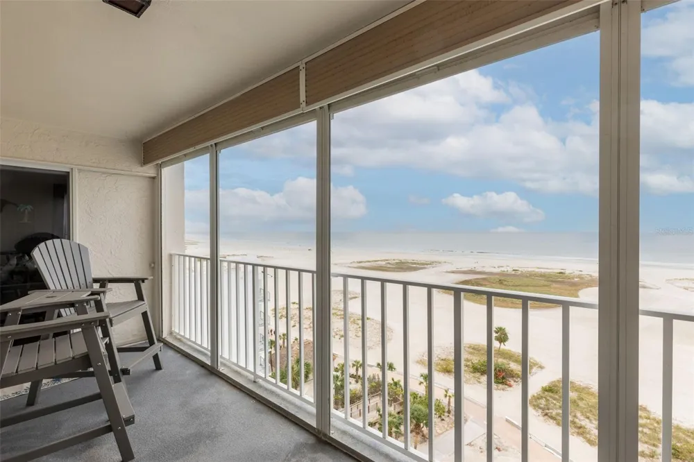 11000 GULF BOULEVARD #1002 Treasure Island, FL 33706