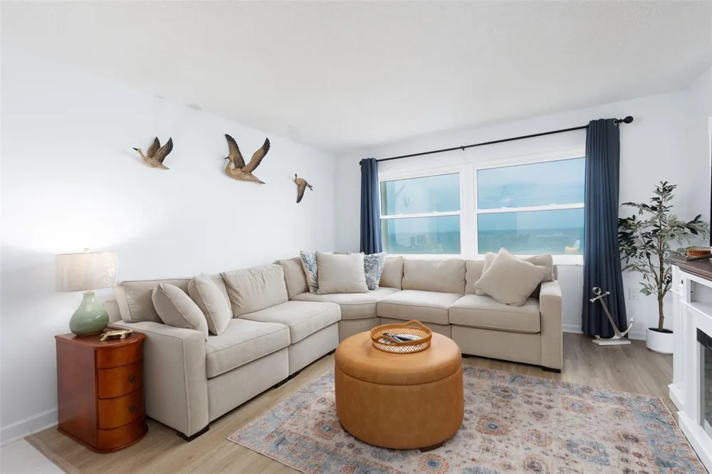 11000 GULF BOULEVARD #1002 Treasure Island, FL 33706