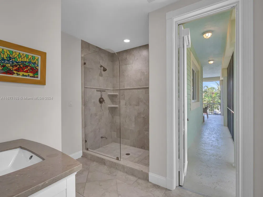 3 North Dr Key Largo, FL 33037