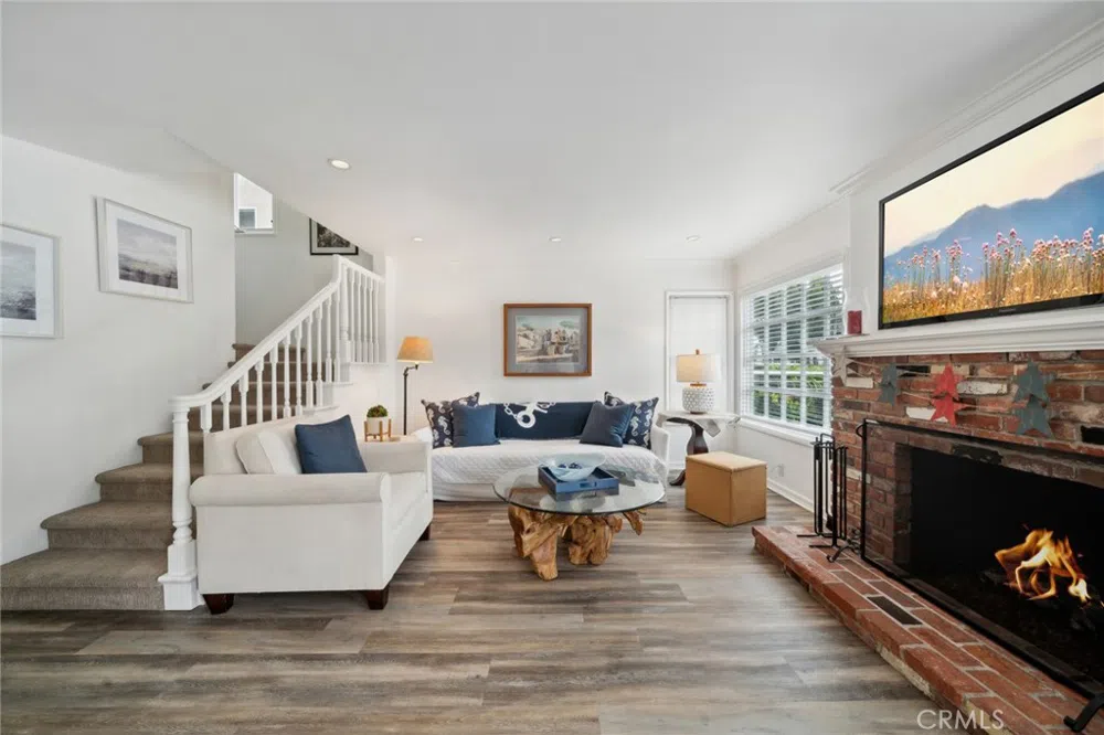 117 Amethyst Avenue Newport Beach, CA 92662