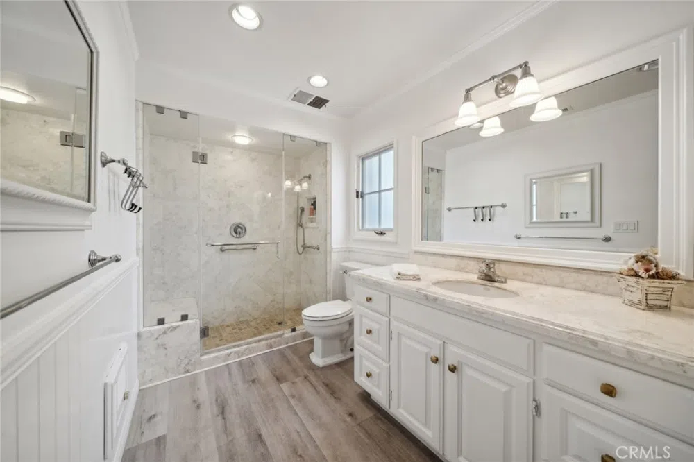 117 Amethyst Avenue Newport Beach, CA 92662