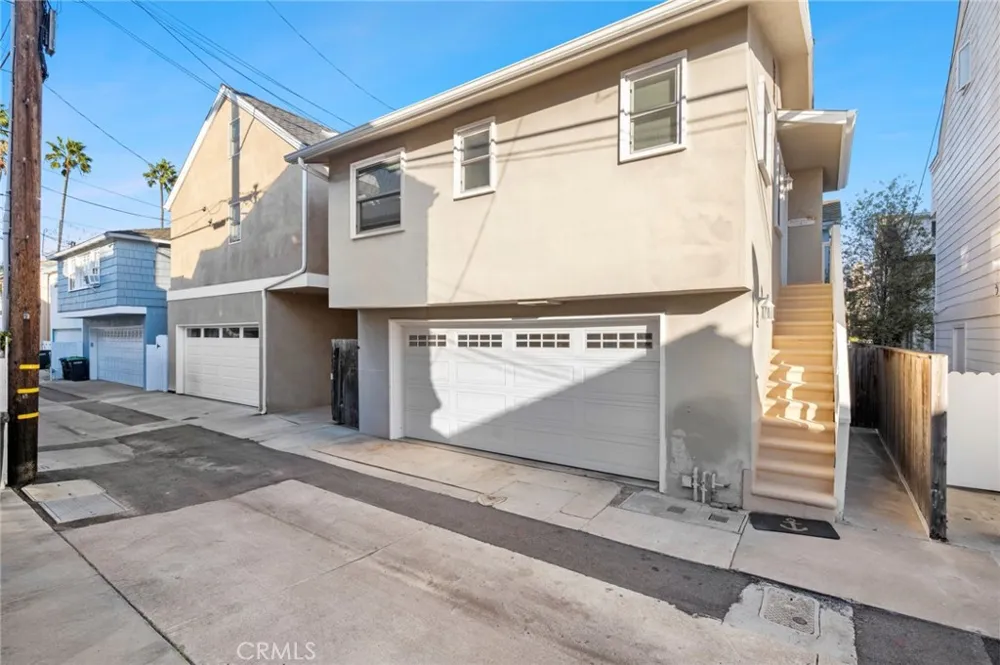 117 Amethyst Avenue Newport Beach, CA 92662