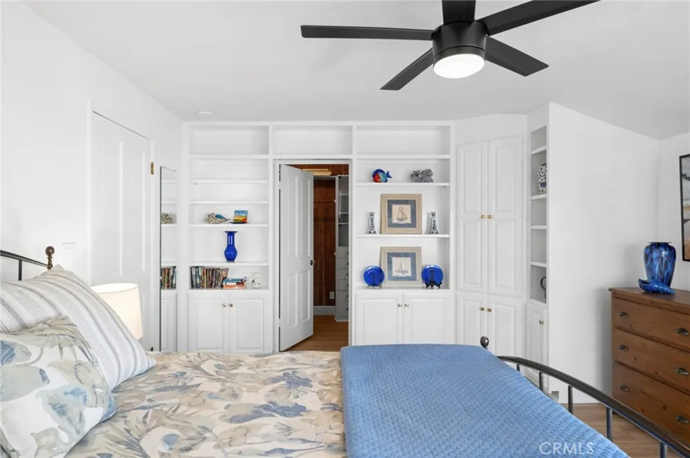 117 Amethyst Avenue Newport Beach, CA 92662