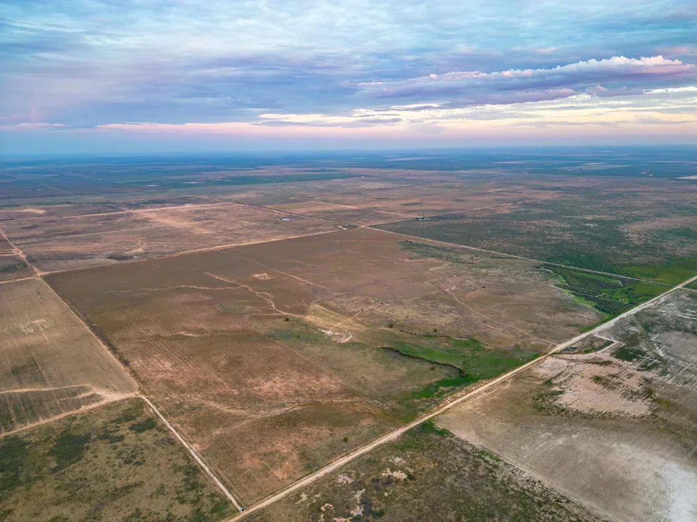 1825 County Road 595 Brownfield, TX 