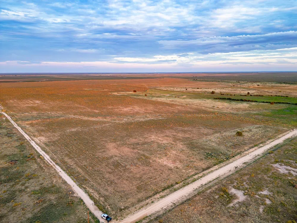 1825 County Road 595 Brownfield, TX 