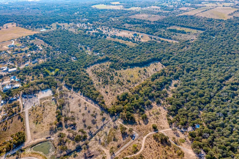 9202 Lockwood Springs Road Manor, TX 78653