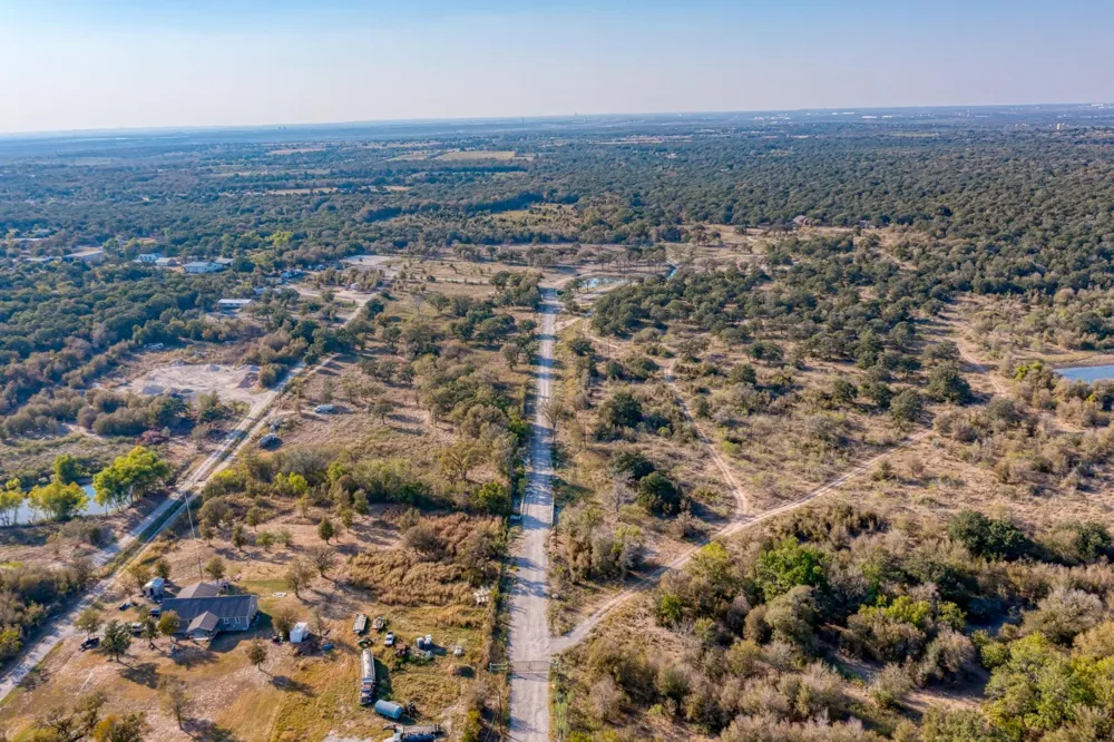9202 Lockwood Springs Road Manor, TX 78653