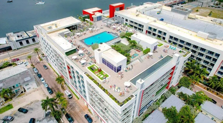 Address Not Shown Hollywood, FL 33019