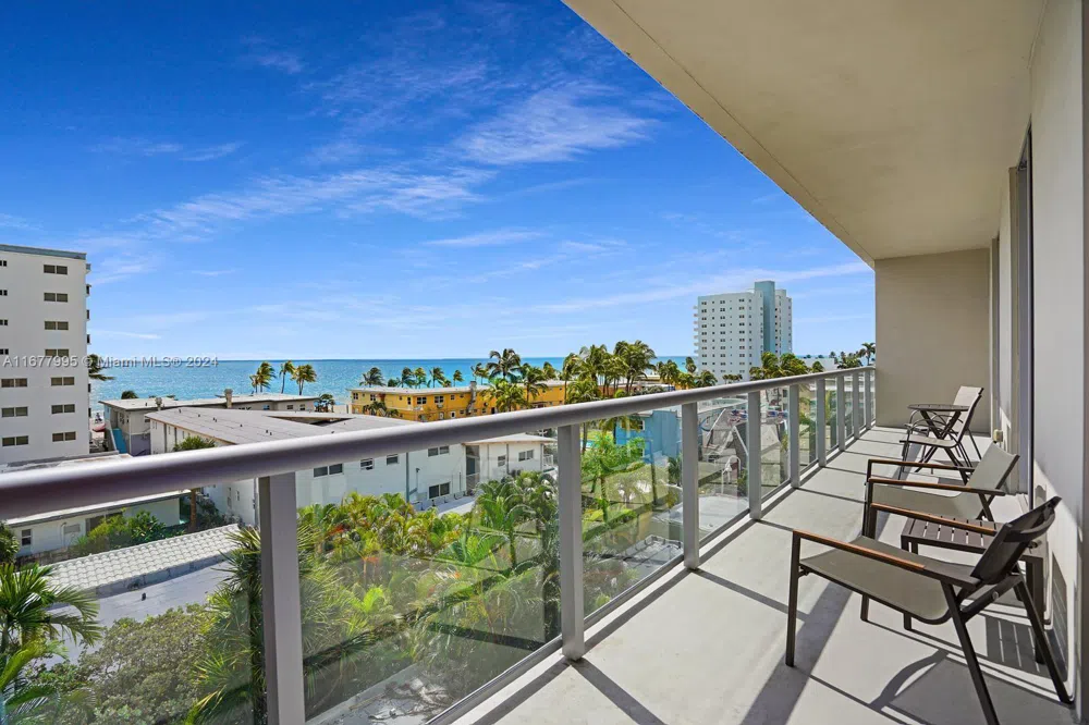 Address Not Shown Hollywood, FL 33019