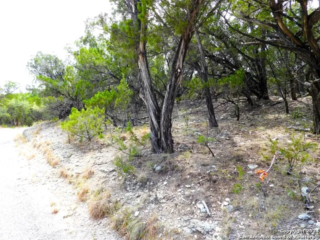 TBD SIMMONS ROAD Lakehills, TX 78063