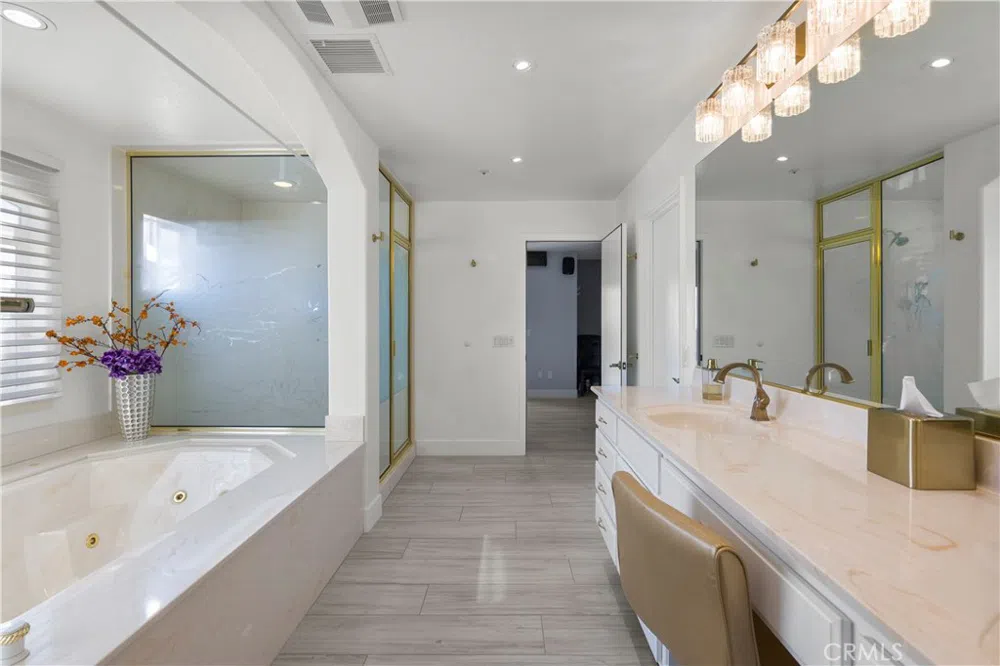 31800 Diamond View Lane Agua Dulce, CA 91390