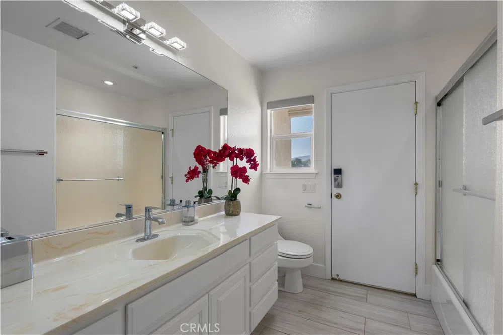 31800 Diamond View Lane Agua Dulce, CA 91390