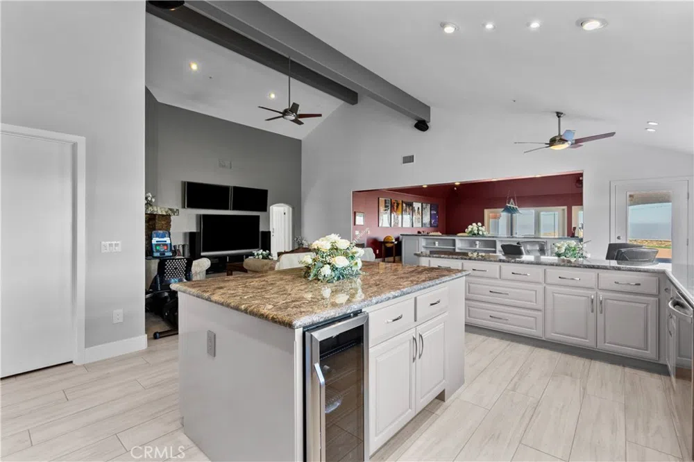 31800 Diamond View Lane Agua Dulce, CA 91390