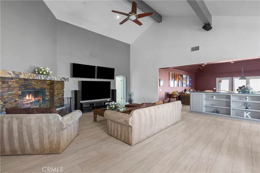 31800 Diamond View Lane Agua Dulce, CA 91390