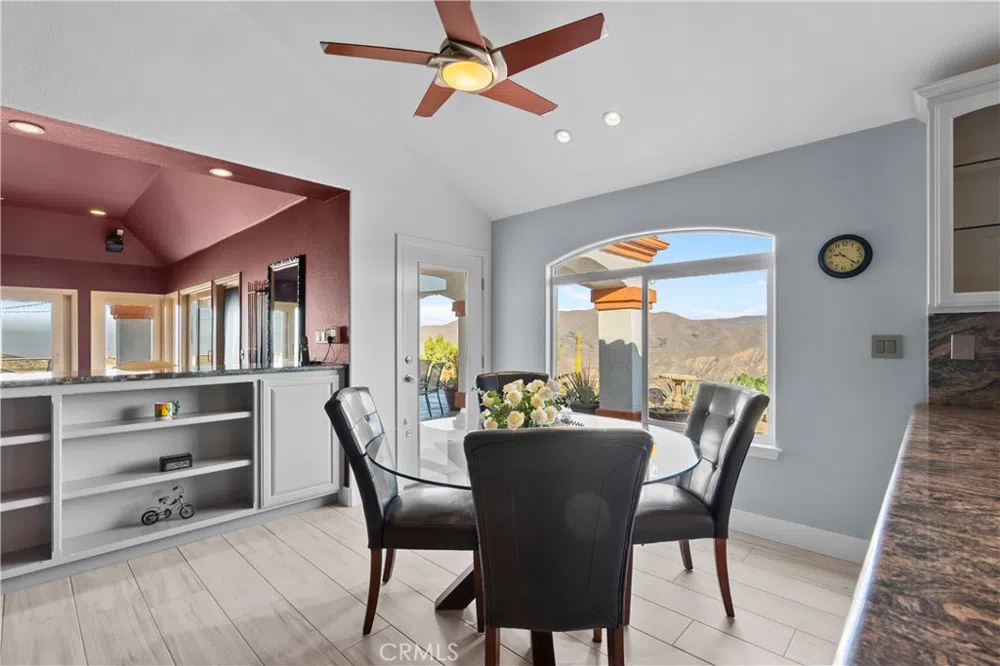 31800 Diamond View Lane Agua Dulce, CA 91390