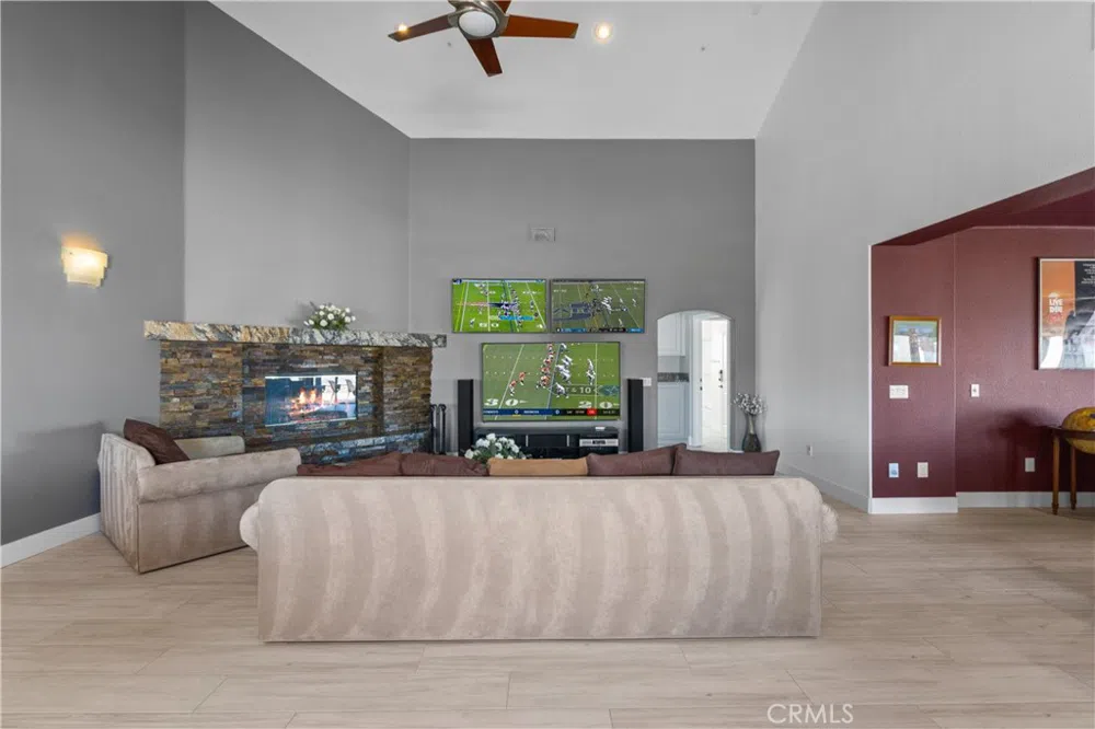 31800 Diamond View Lane Agua Dulce, CA 91390